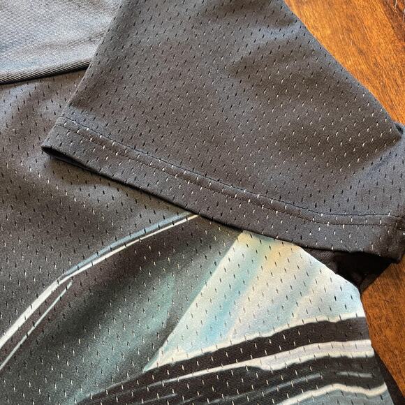 HUF Shirt Mens XL Black Mesh Jersey V-Neck Mercedes Car Graphic 20th Anniversary - Picture 5 of 9